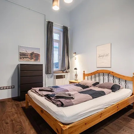 2br Party District K29 Appartamento
