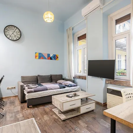 2br Party District K29 Appartamento
